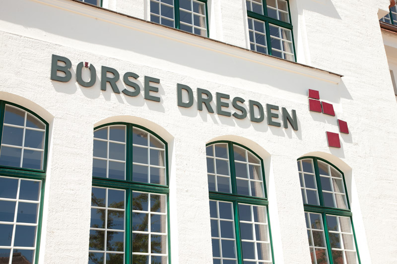 BÖRSE Schriftzug Haus